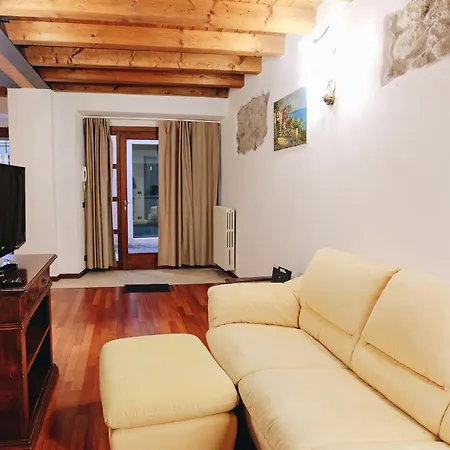 Sg Family - Arilica Loft Appartement